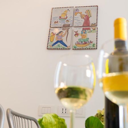 Casa Bianca: Delightful Apartment In 拉维罗 外观 照片