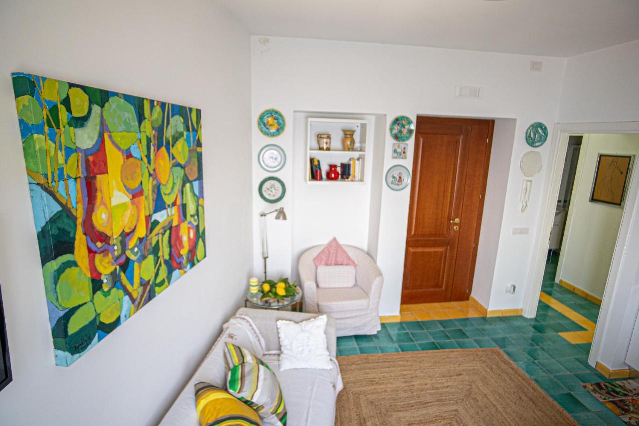 Casa Bianca: Delightful Apartment In 拉维罗 外观 照片